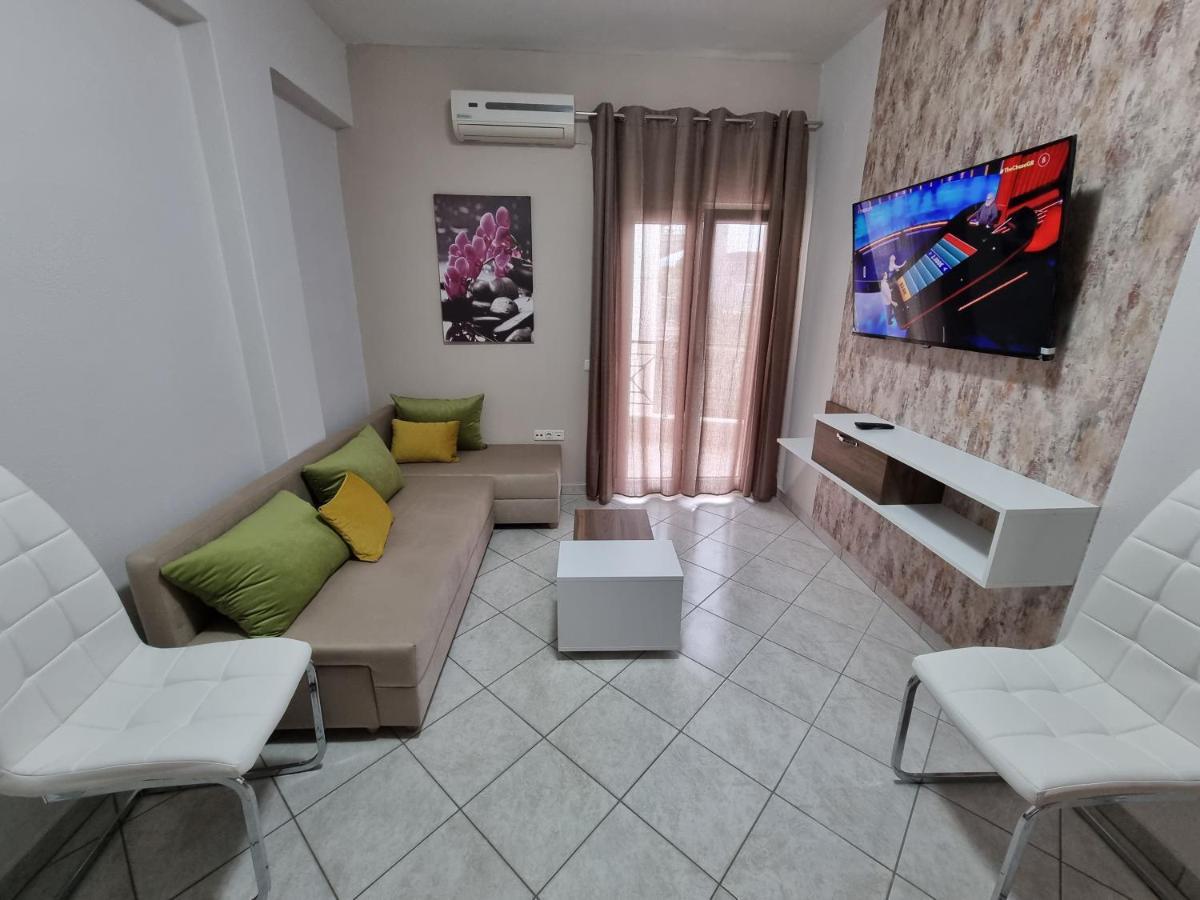 Premium Suites Ofrínion Dış mekan fotoğraf