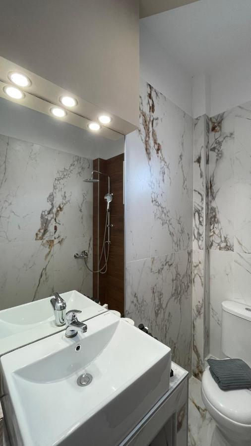Premium Suites Ofrínion Dış mekan fotoğraf