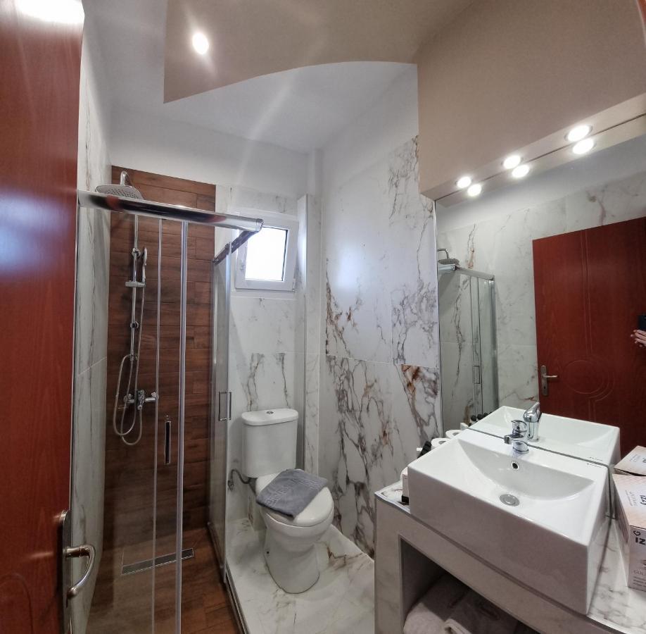 Premium Suites Ofrínion Dış mekan fotoğraf