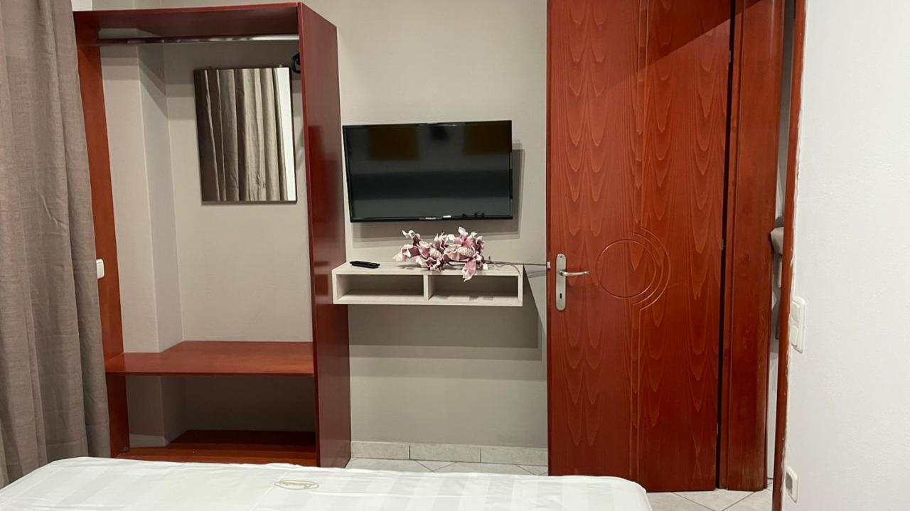 Premium Suites Ofrínion Dış mekan fotoğraf