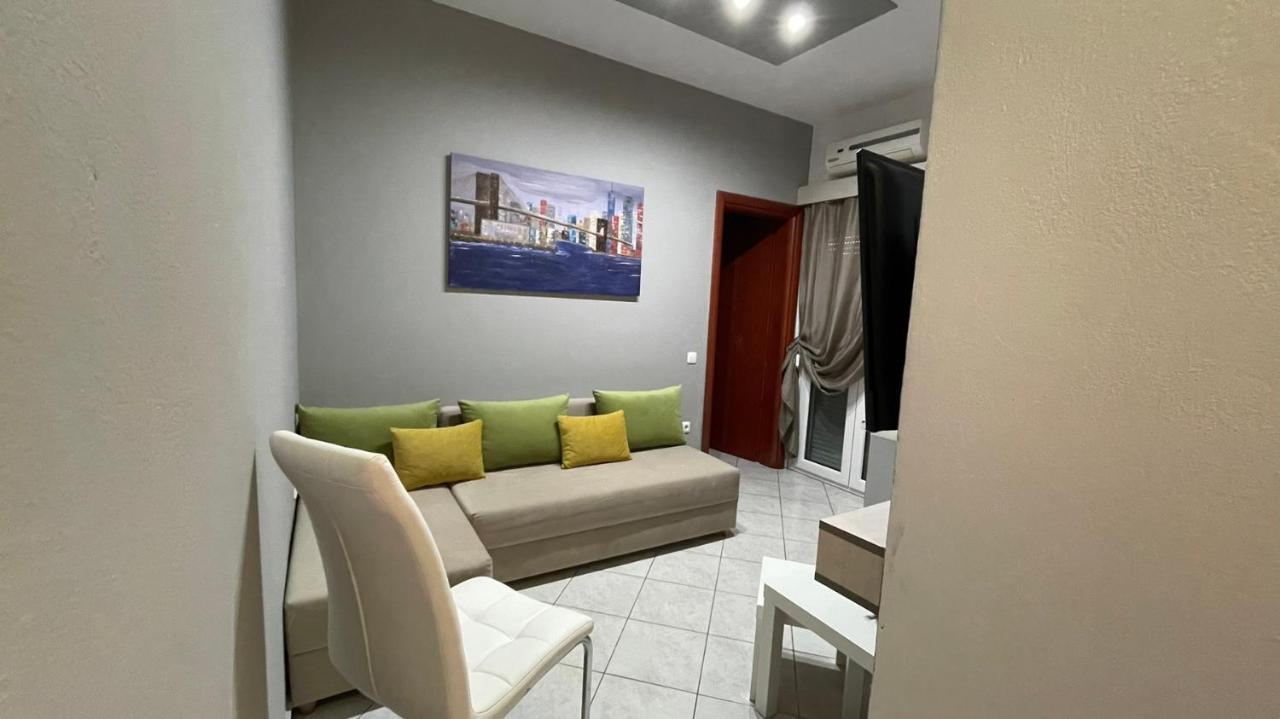 Premium Suites Ofrínion Dış mekan fotoğraf